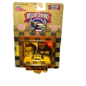 1998 Racing Champions #32 Tiny Lund.